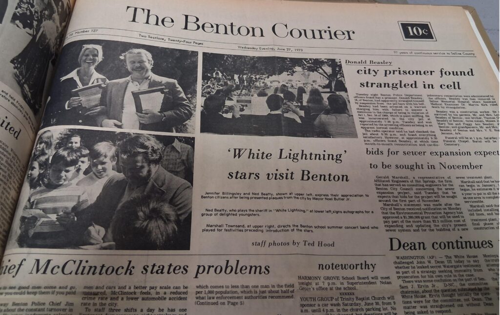 White Lightning actors in Benton